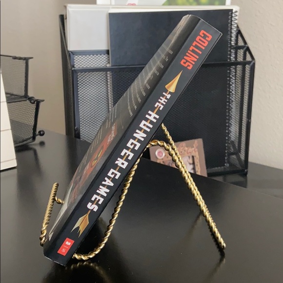 The Hunger Games book - Picture 3 of 4